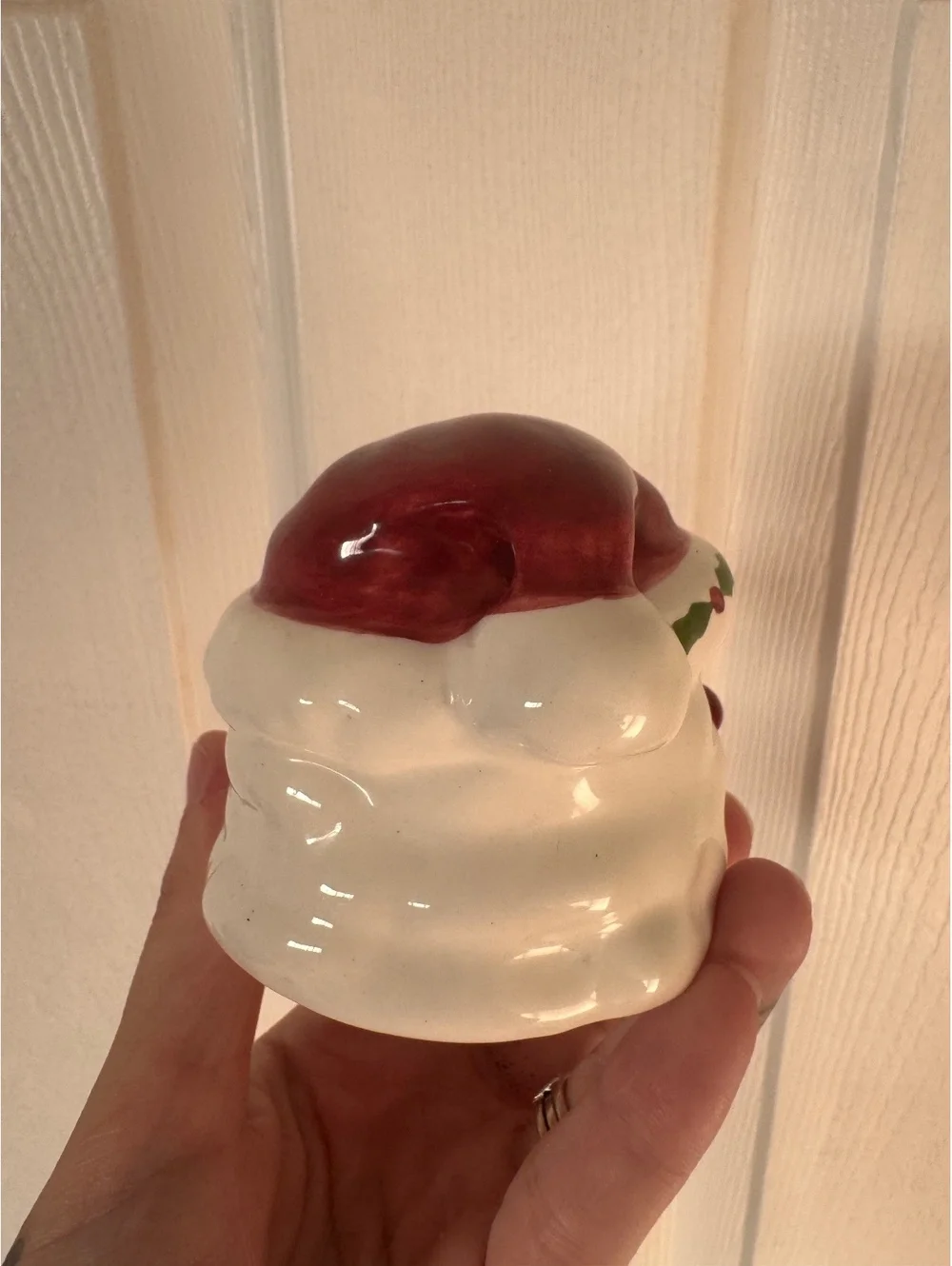Ceramic Santa Claus and Mrs. Claus Snowman Salt and Pepper Shakers